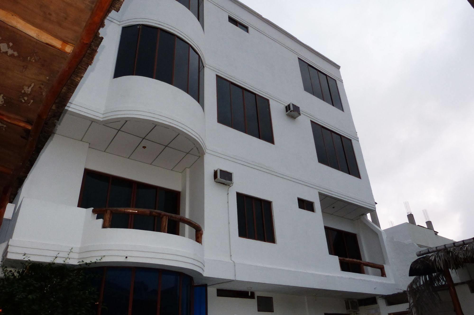 Galapagos Islands Hotel Puerto Ayora  Dış mekan fotoğraf
