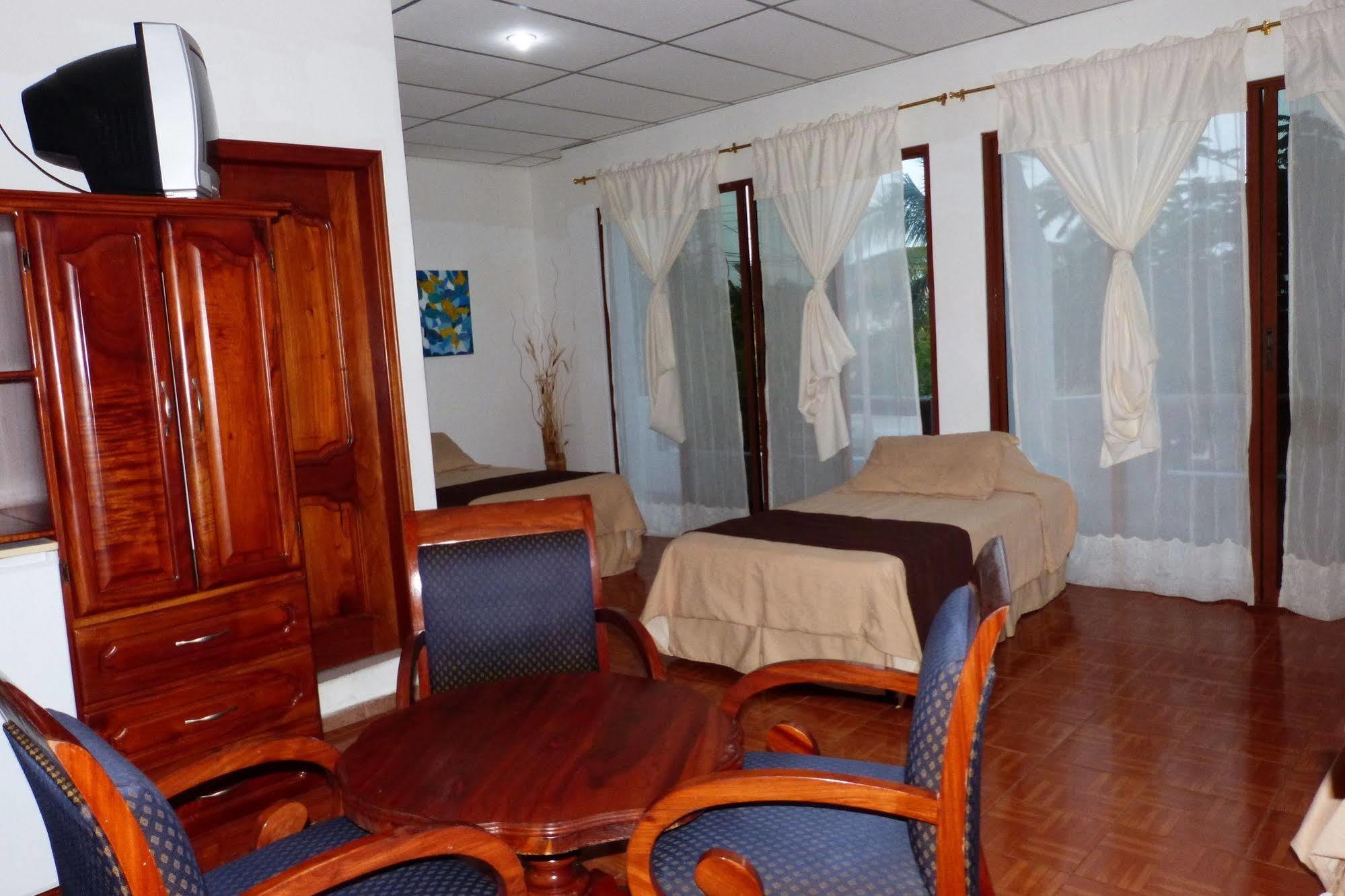 Galapagos Islands Hotel Puerto Ayora  Dış mekan fotoğraf