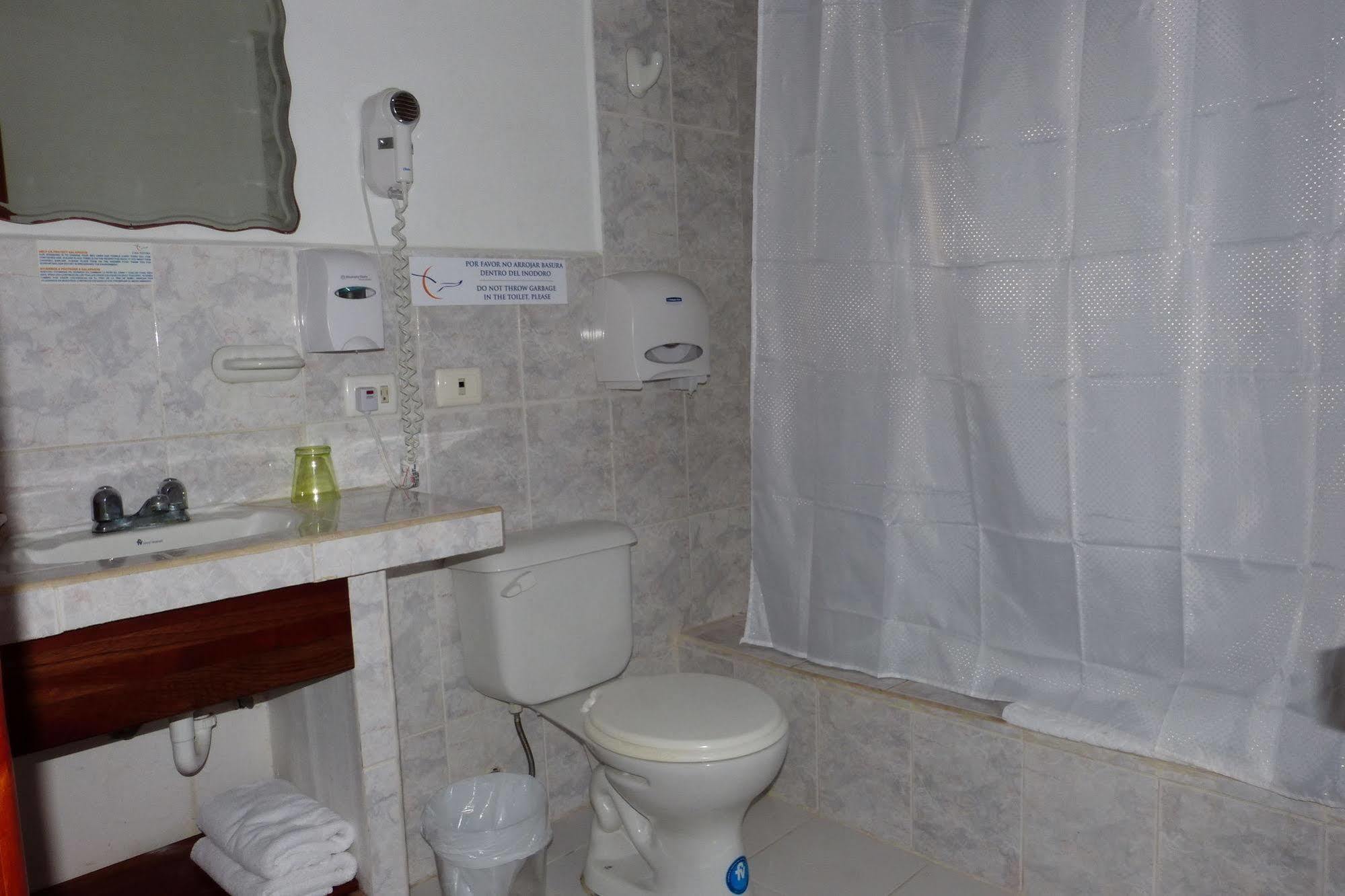Galapagos Islands Hotel Puerto Ayora  Dış mekan fotoğraf